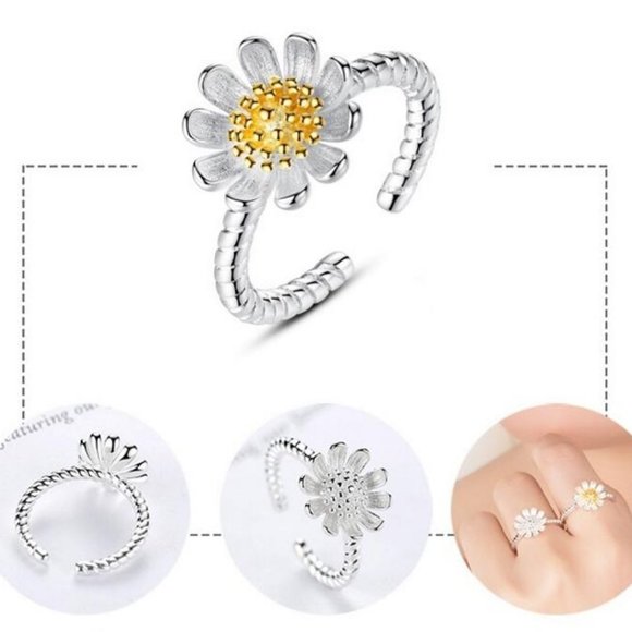 925 Sterling Silver Two Tone Daisy Adjustable Ring - Picture 3 of 7